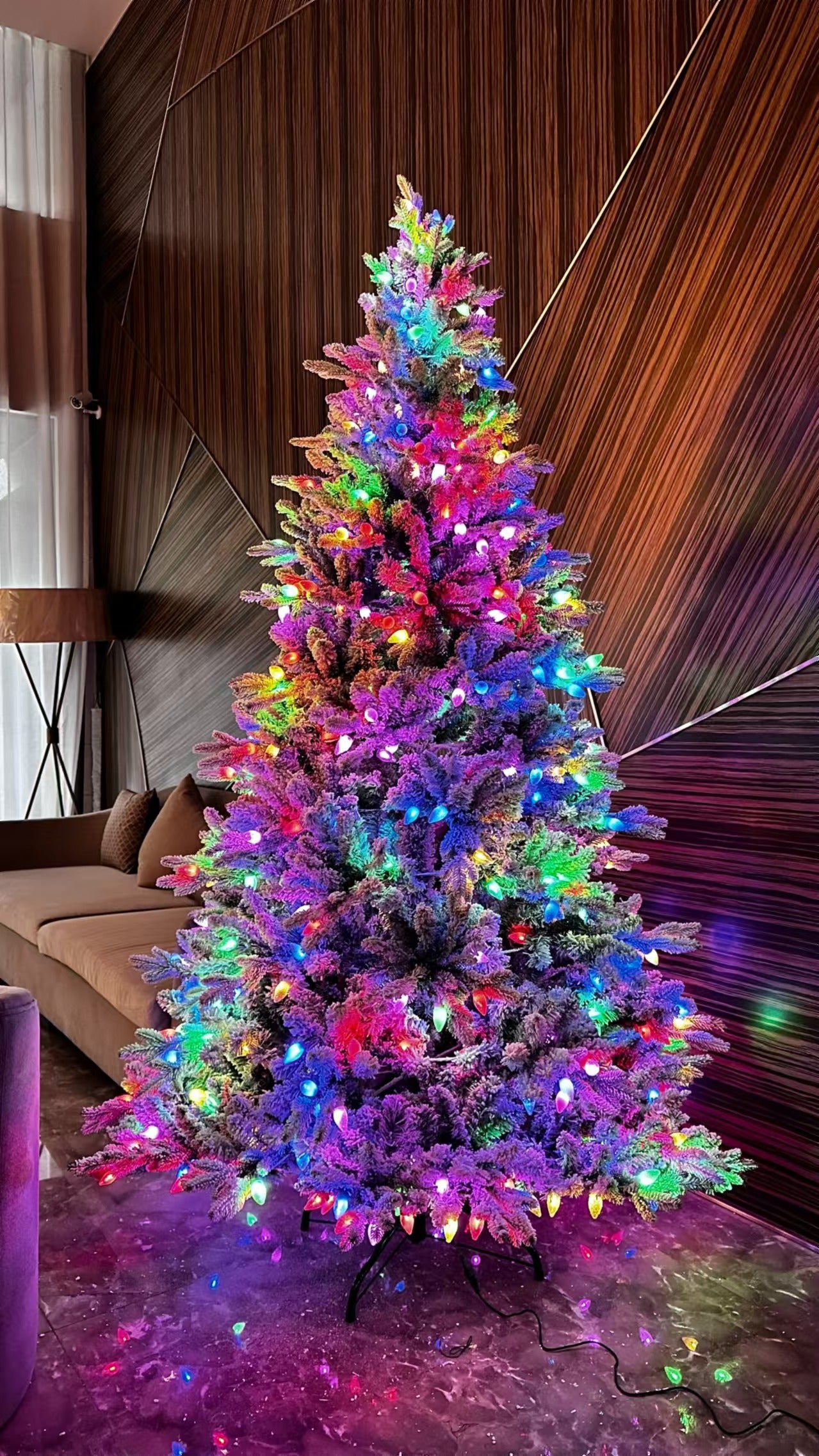 Luora Smart Christmas Trees, Snow Flocked, App Compatible with Amazon Alexa & Google Nest Voice Control